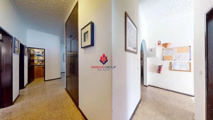 Apartamento T4 para Venda em Portimão Foto 20