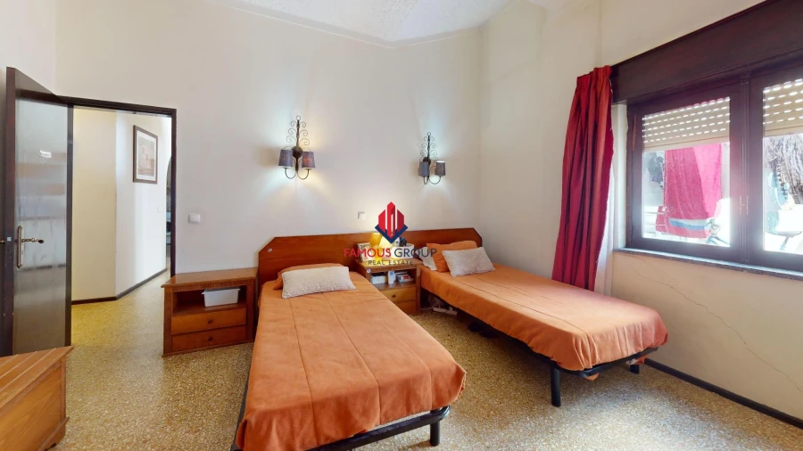Apartamento T4 para Venda em Portimão Foto 39
