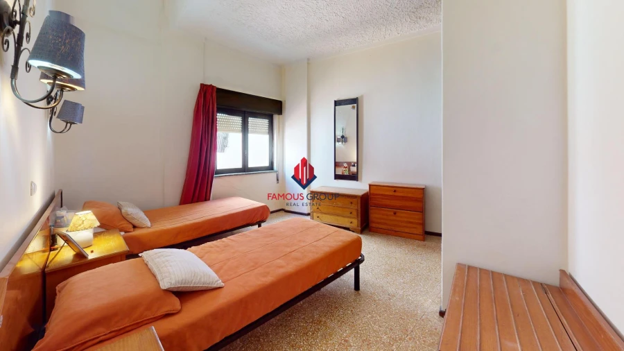 Apartamento T4 para Venda em Portimão Foto 46
