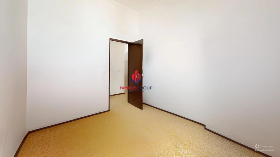 Apartamento T4 para Venda em Portimão Foto 48