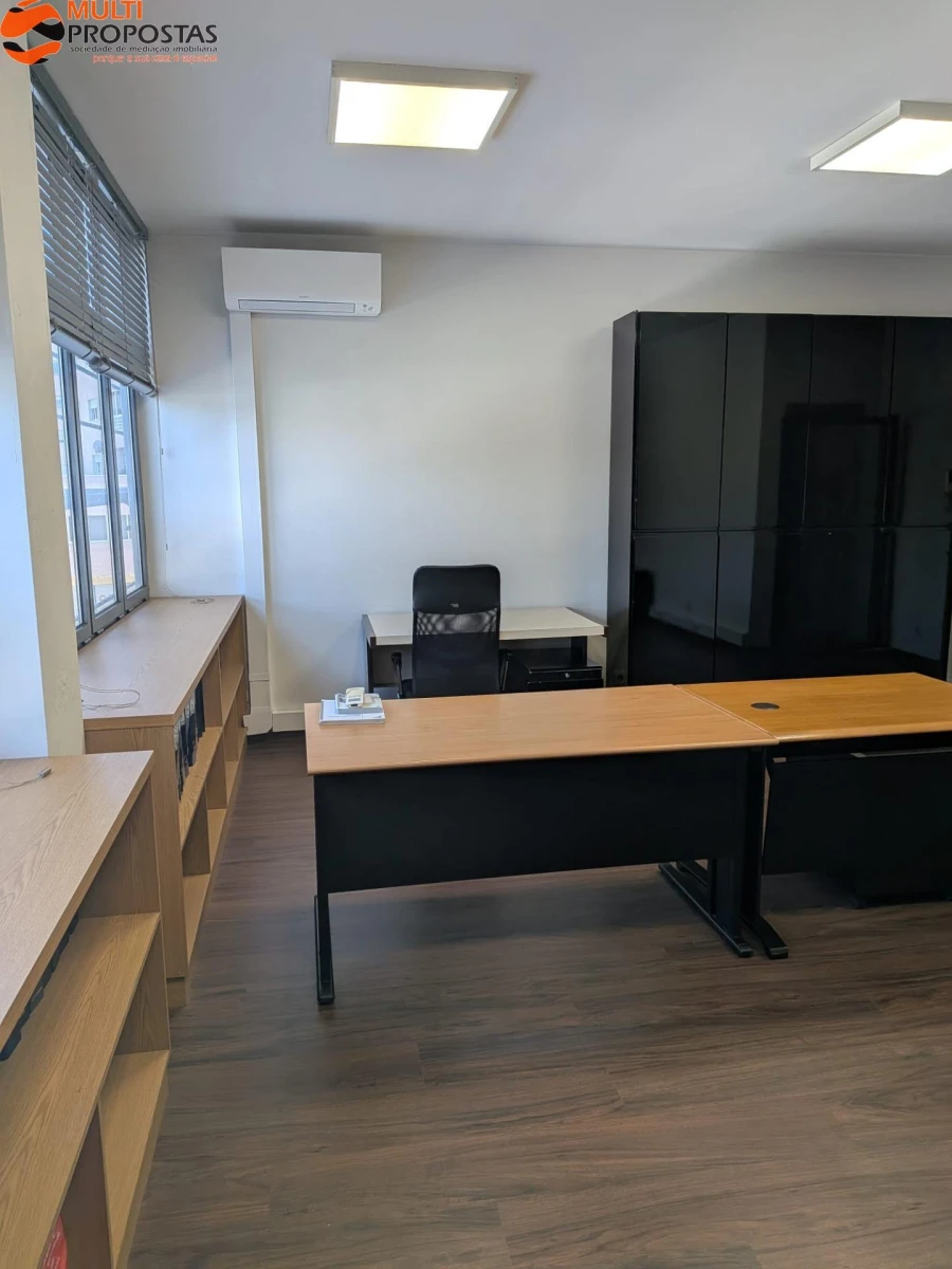 Escritório para Arrendamento em São Vitor (Braga) Foto 6
