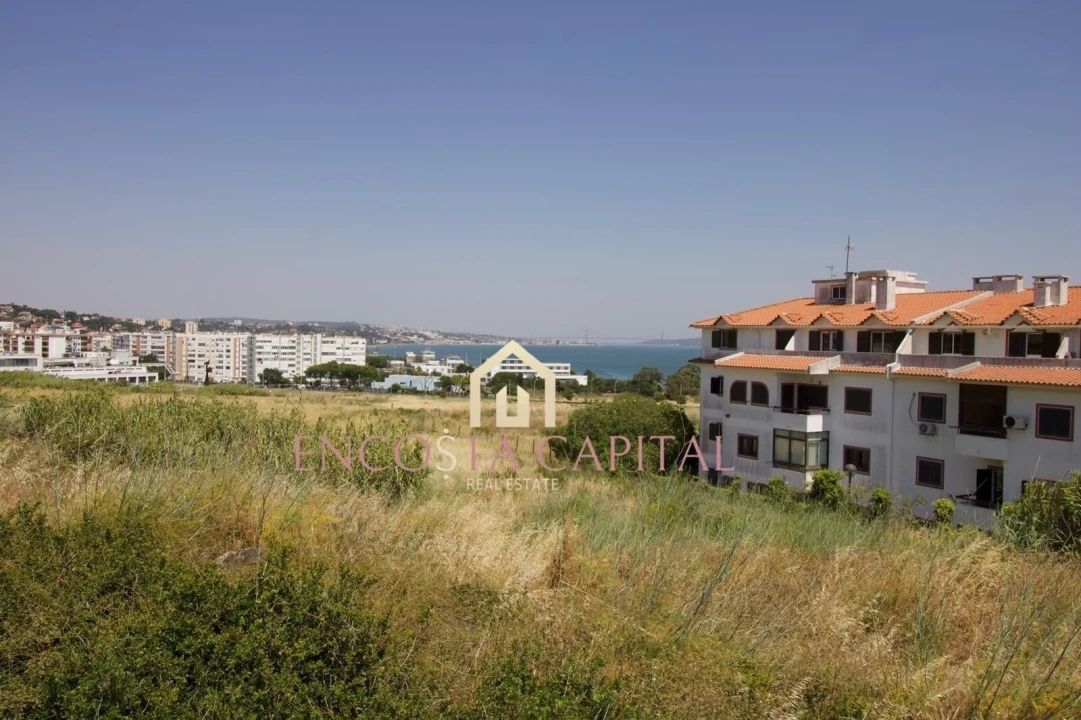 Terreno para Venda em Oeiras e São Julião da Barra, Paço de Arcos e Caxias Foto 3