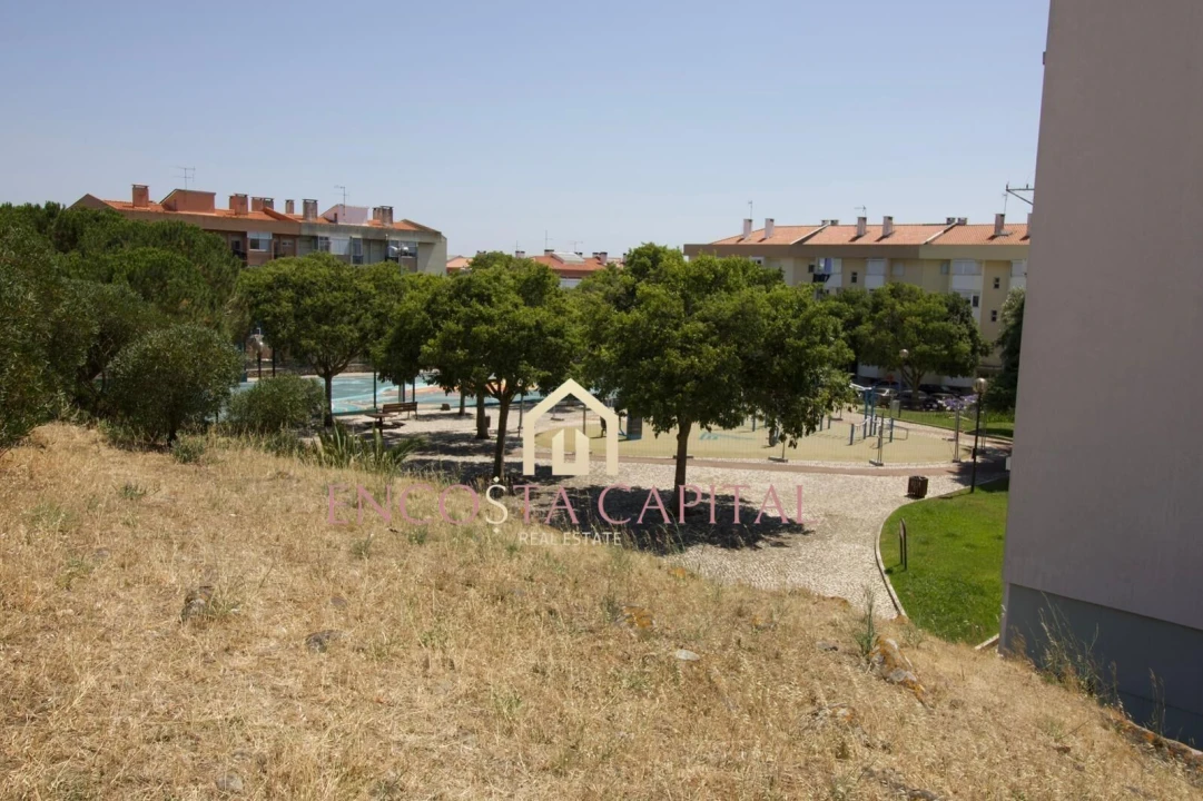 Terreno para Venda em Oeiras e São Julião da Barra, Paço de Arcos e Caxias Foto 4