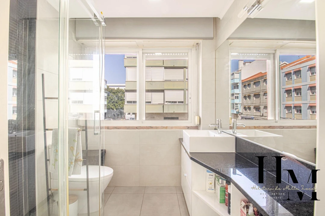 Apartamento T4 para Venda em Arroios Foto 22