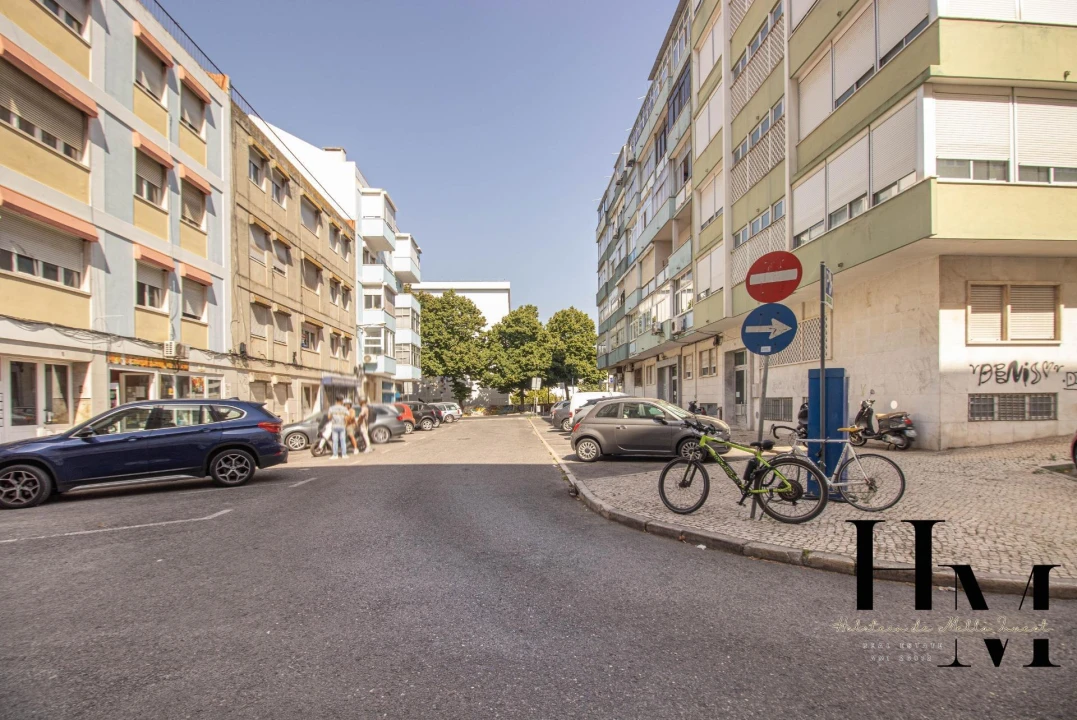 Apartamento T4 para Venda em Arroios Foto 33