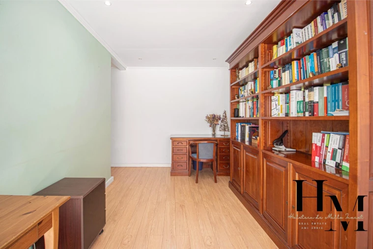 Apartamento T4 para Venda em Arroios Foto 13