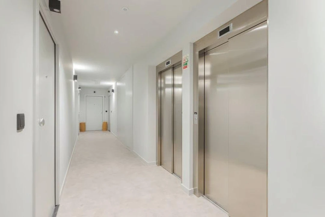 Apartamento T1 para Venda em Mafamude e Vilar do Paraíso Foto 25