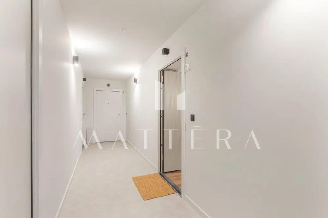 Apartamento T1 para Venda em Mafamude e Vilar do Paraíso Foto 24