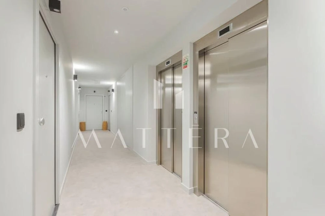 Apartamento T1 para Venda em Mafamude e Vilar do Paraíso Foto 25