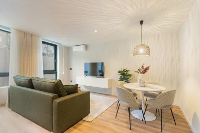 Apartamento T1 para Venda em Mafamude e Vilar do Paraíso