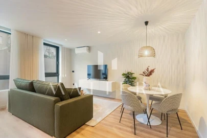 Apartamento T1 para Venda em Mafamude e Vilar do Paraíso