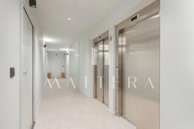 Apartamento T1 para Venda em Mafamude e Vilar do Paraíso Foto 25