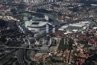 Apartamento T2 para Venda em Campanhã