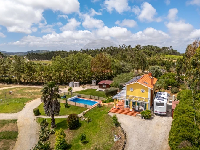 Moradia T3 para Venda em Santa Maria, São Pedro e Sobral da Lagoa Foto 49