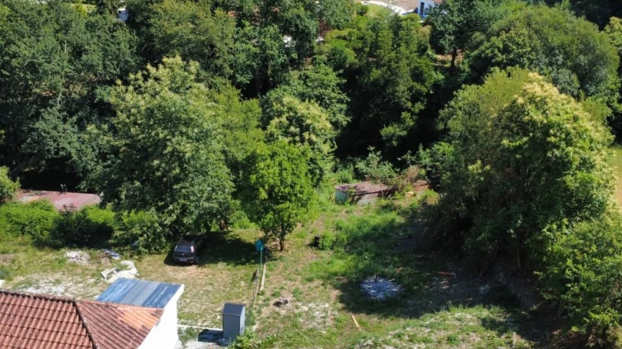 Terreno para Venda em Guilhadeses e Santar