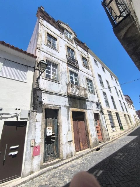 Prédio para Venda em Abrantes (São Vicente e São João) e Alferrarede