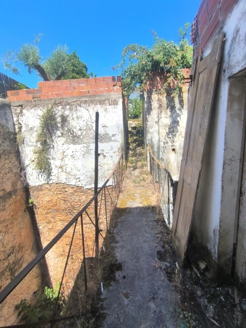 Prédio para Venda em Abrantes (São Vicente e São João) e Alferrarede