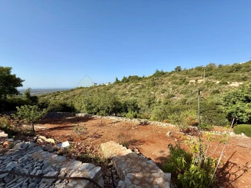 Moradia T3 para Venda em Loule (São Sebastião)