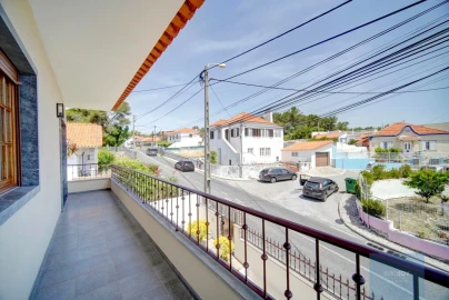 Moradia T4 para Venda em Santa Maria e São Miguel, São Martinho, São Pedro Penaferrim