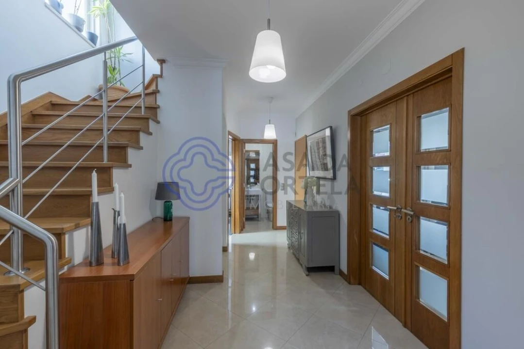 Moradia T4 para Venda em São Domingos de Rana Foto 5