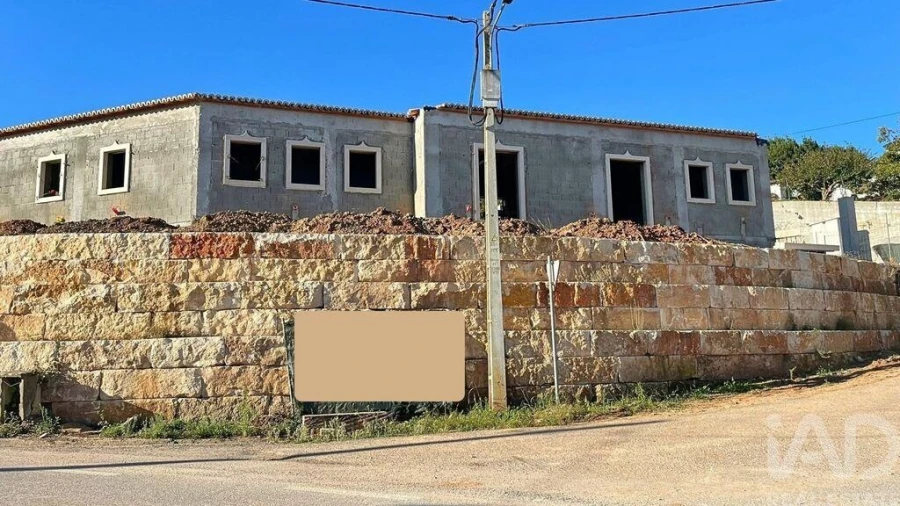 Moradia T3 para Venda em Salir de Matos Foto 10