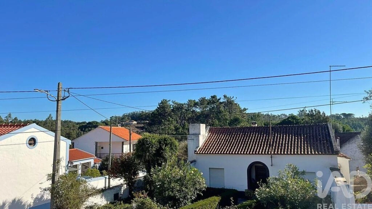 Moradia T3 para Venda em Salir de Matos Foto 26