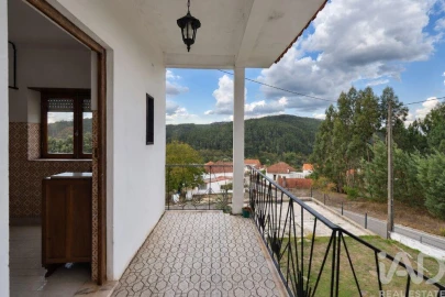 Moradia para Venda em São Miguel, Santa Eufémia e Rabaçal