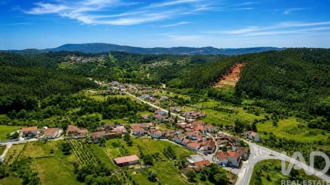 Moradia para Venda em São Miguel, Santa Eufémia e Rabaçal