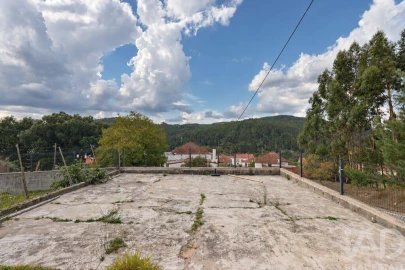 Moradia para Venda em São Miguel, Santa Eufémia e Rabaçal