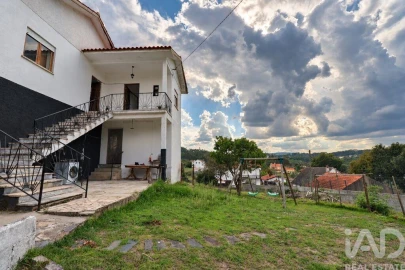 Moradia para Venda em São Miguel, Santa Eufémia e Rabaçal