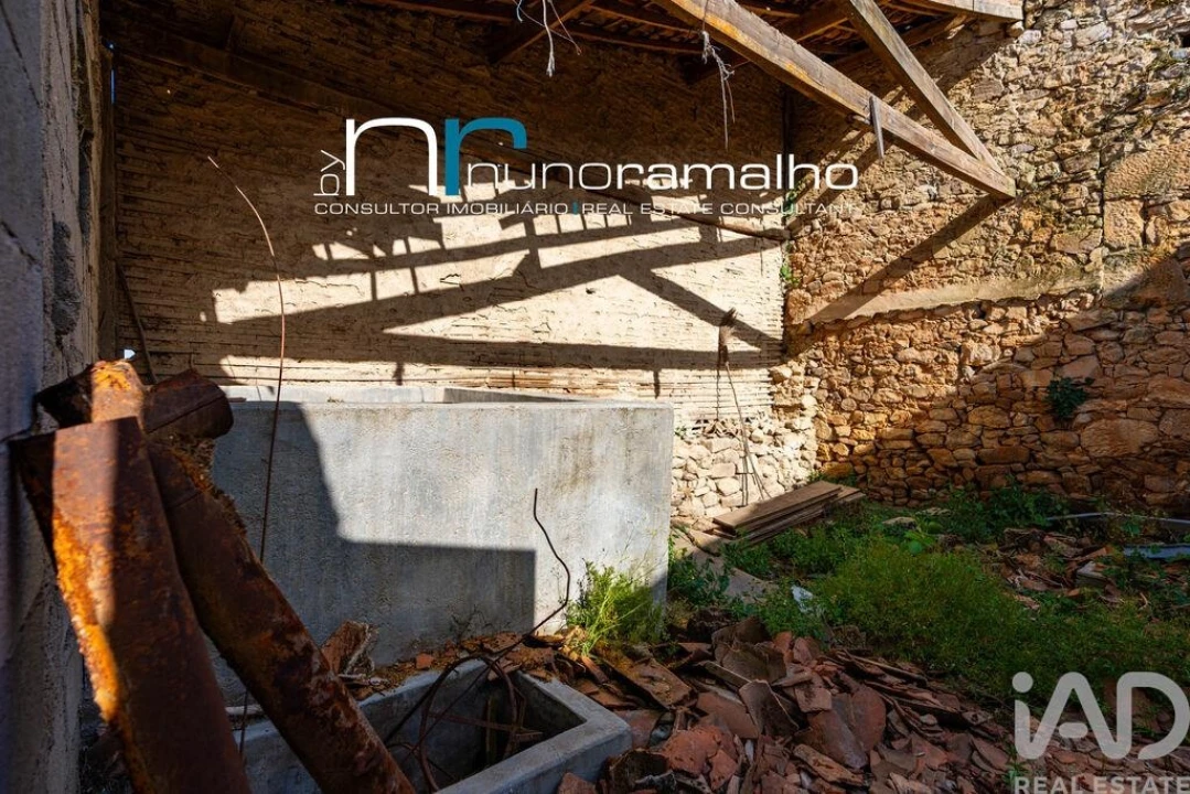 Moradia T5 para Venda em Pinhel Foto 33