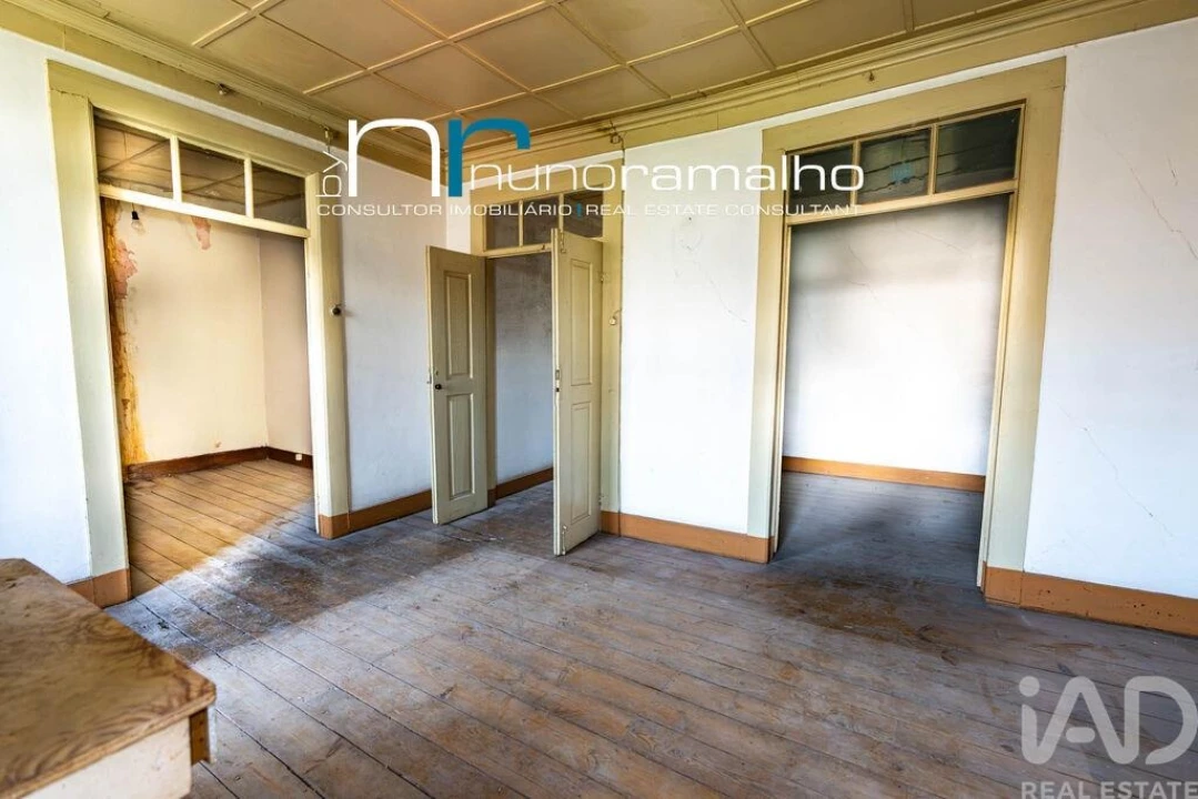 Moradia T5 para Venda em Pinhel Foto 13