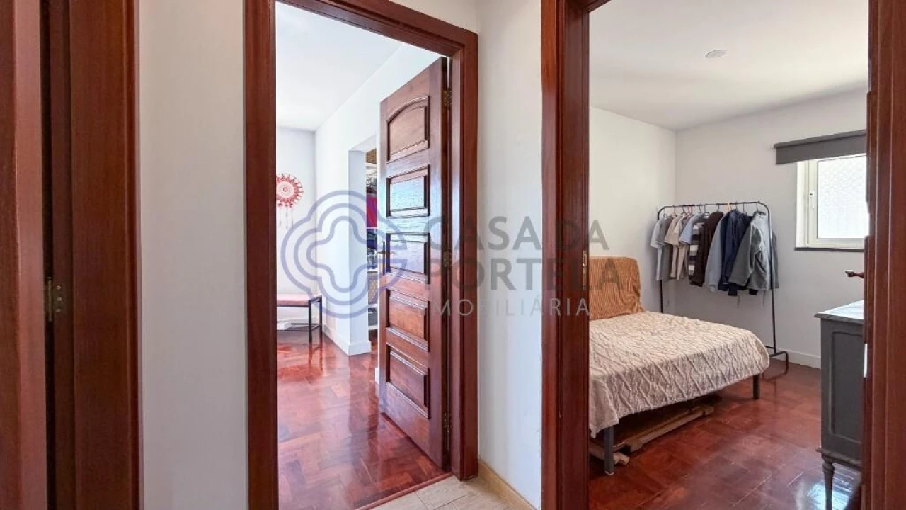 Moradia T4 para Venda em São João da Madeira Foto 38