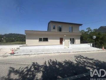 Moradia T3 para Venda em Abiul