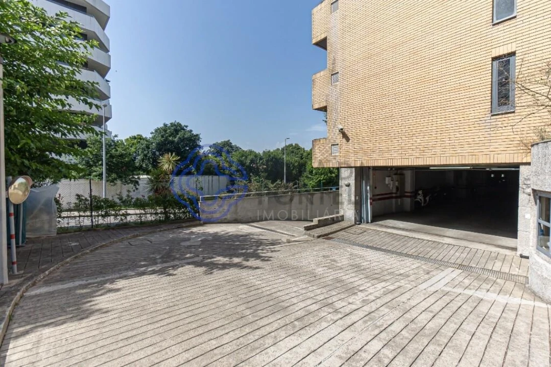 Apartamento T3 para Venda em Aldoar, Foz do Douro e Nevogilde Foto 45