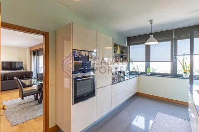 Apartamento T3 para Venda em Aldoar, Foz do Douro e Nevogilde