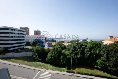Apartamento T3 para Venda em Aldoar, Foz do Douro e Nevogilde