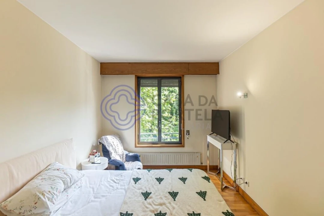 Apartamento T3 para Venda em Aldoar, Foz do Douro e Nevogilde Foto 25