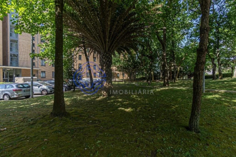 Apartamento T3 para Venda em Aldoar, Foz do Douro e Nevogilde Foto 46