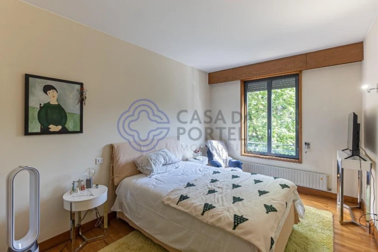 Apartamento T3 para Venda em Aldoar, Foz do Douro e Nevogilde Foto 24