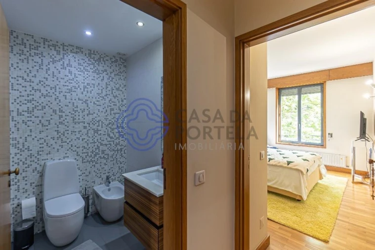 Apartamento T3 para Venda em Aldoar, Foz do Douro e Nevogilde Foto 28