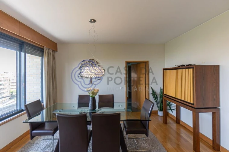 Apartamento T3 para Venda em Aldoar, Foz do Douro e Nevogilde Foto 9
