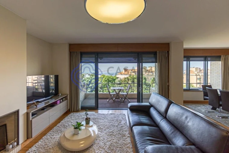 Apartamento T3 para Venda em Aldoar, Foz do Douro e Nevogilde Foto 4