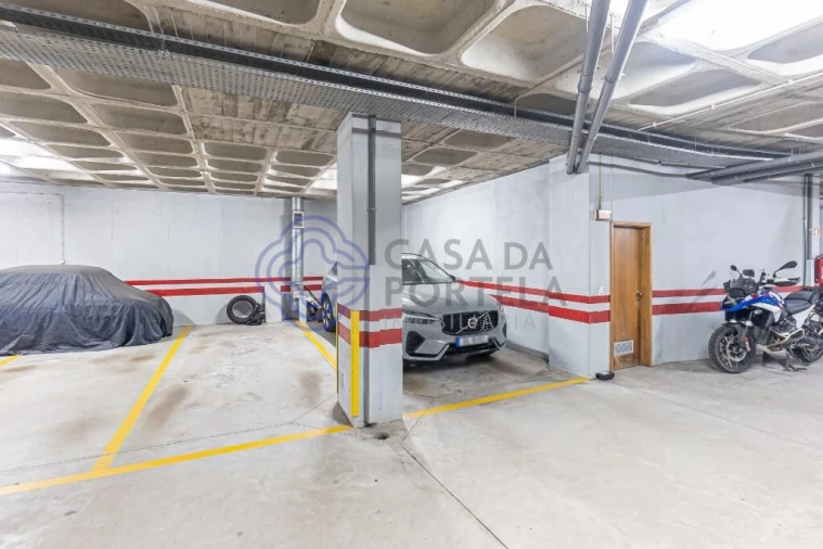 Apartamento T3 para Venda em Aldoar, Foz do Douro e Nevogilde Foto 43