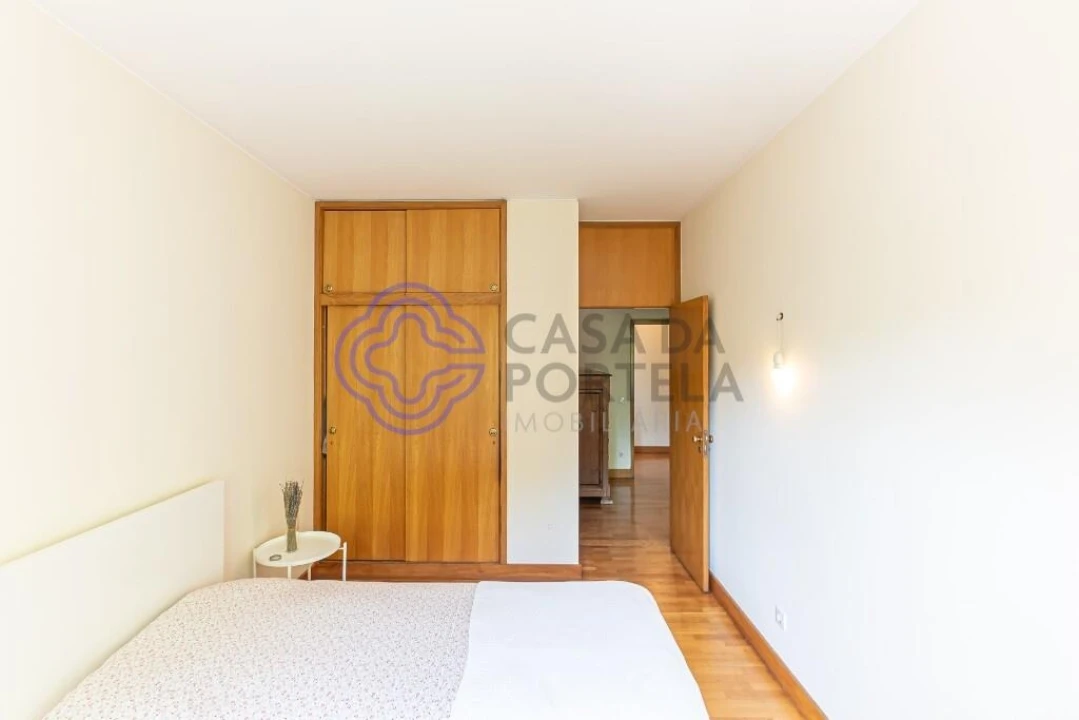 Apartamento T3 para Venda em Aldoar, Foz do Douro e Nevogilde Foto 23