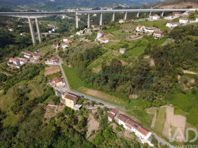 Terreno para Venda em Ceira Foto 2