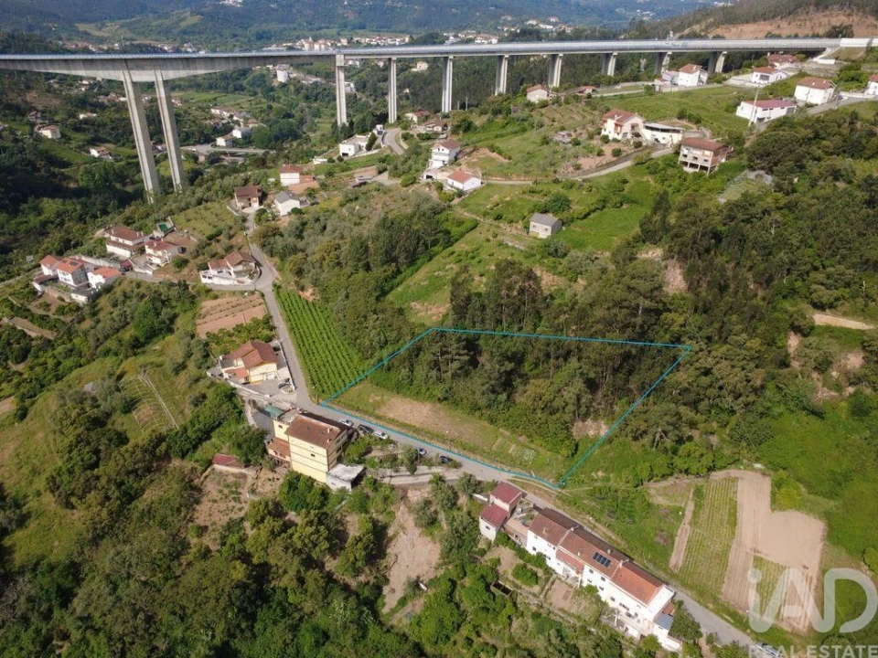 Terreno para Venda em Ceira Foto 2