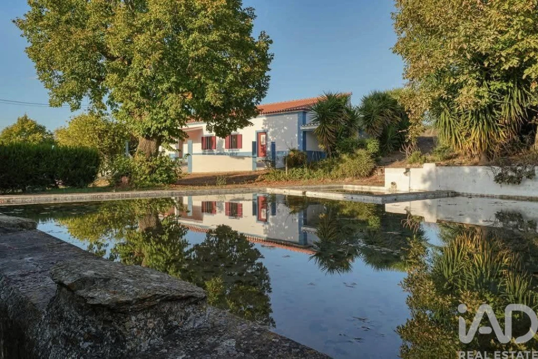Quinta T3 para Venda em Terrugem e Vila Boim Foto 1