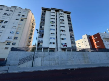 Apartamento T4 para Venda em Santo Antonio dos Olivais