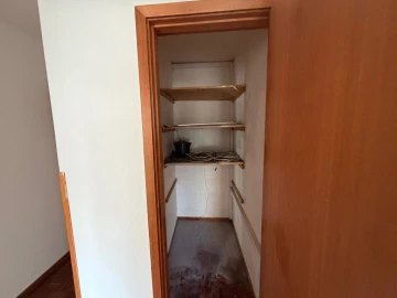 Apartamento T4 para Venda em Santo Antonio dos Olivais